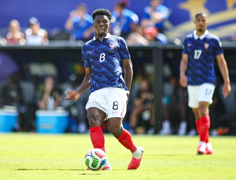 Un cadre des Bleus absent à l'entraînement