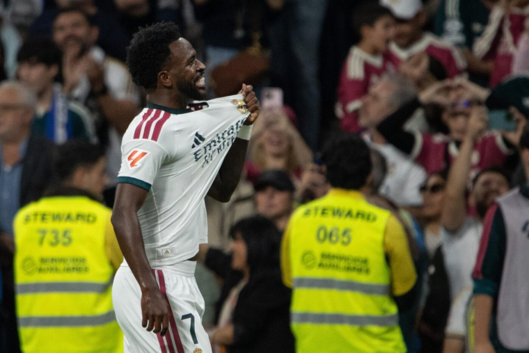 « Pourquoi fais-tu ça ? » : la réaction de Vinicius après son carton rouge
