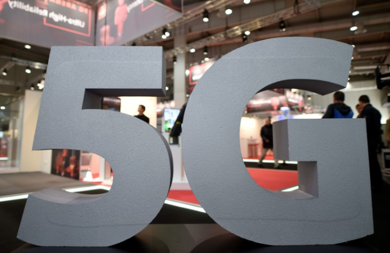 LES ENCHÈRES SUR LA 5G AURONT LIEU MI-AVRIL EN FRANCE, SELON L'ARCEP