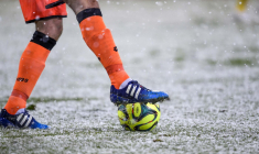 Pelle à neige et retourné acrobatique : la finale du championnat canadien était épique