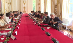 François Bayrou reçoit les associations qui luttent contre la pauvreté