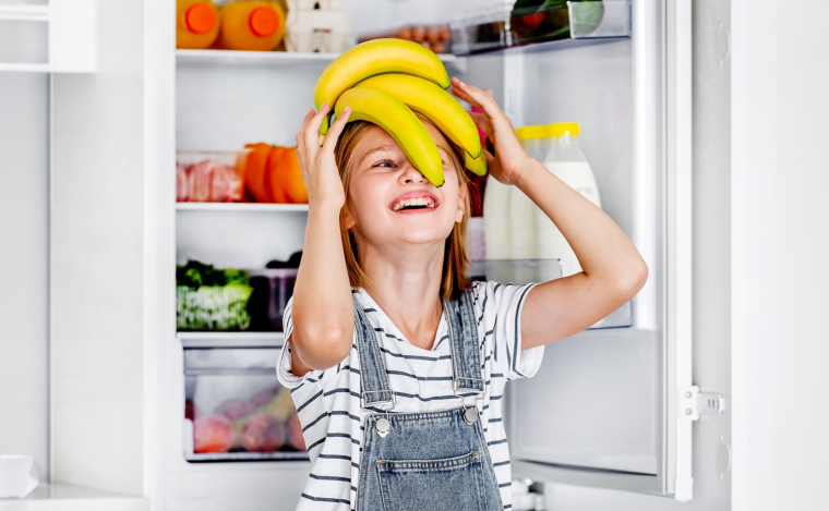 Il est important d&rsquo;aider les enfants &agrave; d&eacute;velopper un rapport sain &agrave; l&rsquo;alimentation, et &agrave; l&rsquo;image de leur corps. (cr&eacute;dit: Adobe Stock)