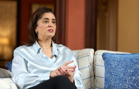 Hanan Balkhy, directrice régionale de l'OMS pour la Méditerranée orientale, lors d'un entretien avec l'AFP à Ryad, le 20 avril 2025 en Arabie saoudite ( AFP / Fayez Nureldine )