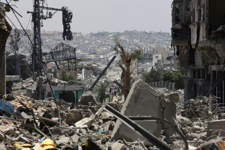 Des bâtiments détruits dans le quartier al-Touffah dans la ville de Gaza, le 14 août 2025 ( AFP / Omar AL-QATTAA )