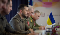 Le président ukrainien Volodimir Zelensky participe à une réunion lors du sommet du G7 à Hiroshima, au Japon