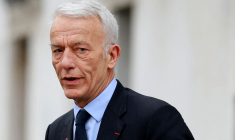 Le Premier ministre français rencontre les syndicats et les groupes d'employeurs pour discuter de la réforme des retraites à Paris