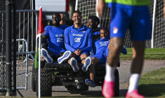 William Saliba kiffe l'ambiance chez les Bleus