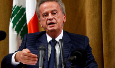 Photo d'archives: Le gouverneur de la Banque centrale du Liban, Riad Salamé, lors d'une conférence de presse à la Banque centrale de Beyrouth