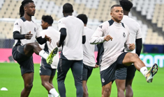 Les joueurs du Real Madrid snobent le public venu les accueillir à Saint-Brieuc