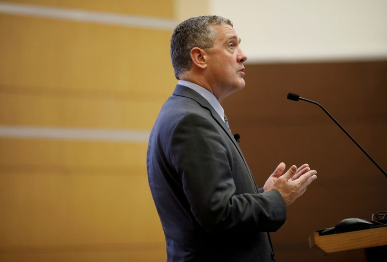 LA FED S'ORIENTE VERS UN PLAN DE RÉDUCTION DES ACHATS D'ACTIFS (BULLARD)