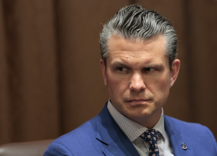 Pete Hegseth, le 10 avril 2025, à Washinton DC ( GETTY IMAGES NORTH AMERICA / ANNA MONEYMAKER )