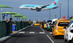 ( GETTY IMAGES NORTH AMERICA / MARIO TAMA )