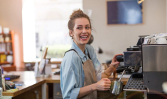 Qu'il s'agisse d'un stage ou d'un job d'été, les revenus perçus par votre enfant doivent être déclarés aux impôts (Crédit photo: 123RF)