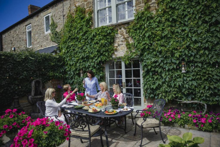 Impôts : comment sont taxées les résidences secondaires ? / iStock.com - SolStock