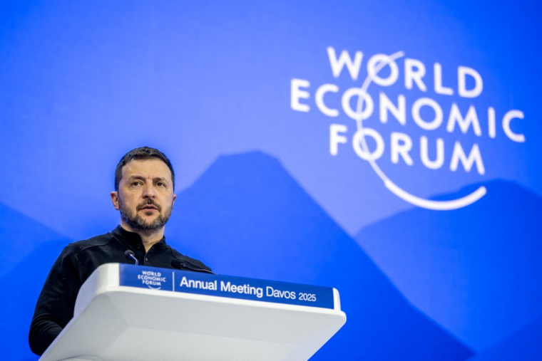 Volodymyr Zelensky à Davos, en Suisse, le 21 janvier 2025. ( AFP / FABRICE COFFRINI )