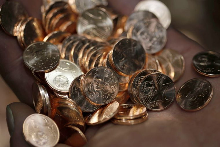 ZONE EURO: LA BAISSE DE L'INFLATION CONFIRMÉE À 0,3% SUR UN AN