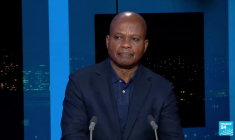 Coup d'État au Burkina Faso : "Il y a une fracture générationnelle [...] une défiance réciproque"