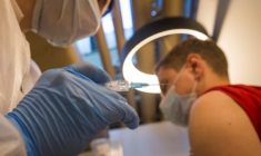 COVID-19: L'EMA N'IMPOSERA PAS DE SEUIL D'EFFICACITÉ À 50% POUR LES VACCINS