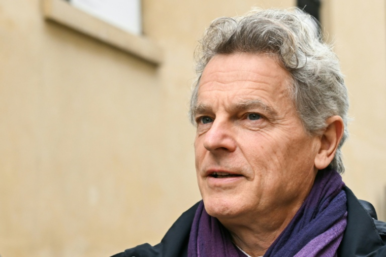 Le secrétaire national du Parti communiste Fabien Roussel à Paris, le 11 mars 2026 ( AFP / Bertrand GUAY )