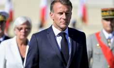 Le président de la République Emmanuel Macron sur la base aérienne 115, à Orange, dans le Vaucluse, le 15 septembre 2026 ( POOL / Philippe Magoni )