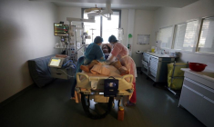CORONAVIRUS: MOINS DE 4.000 PATIENTS EN RÉANIMATION EN FRANCE, 12.459 CAS DE PLUS EN 24 HEURES