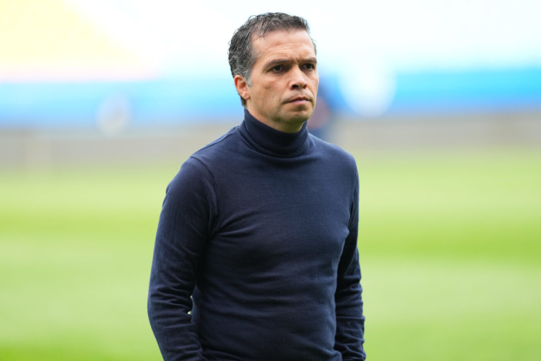 Luís Castro très touché face à la presse