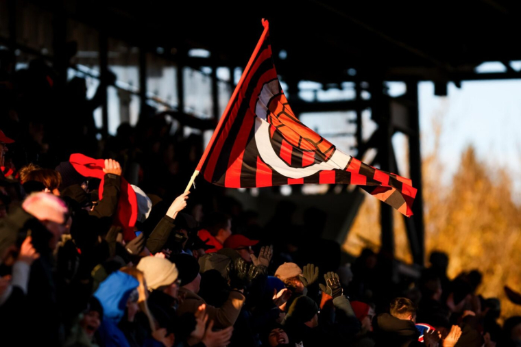 Les célébrations du titre du Víkingur Reykjavik interrompues par une descente de police