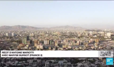 Les Afghans tentent de survivre dans un pays en crise