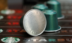 STARBUCKS RELÈVE SES PRÉVISIONS APRÈS UN SOLIDE 2EME TRIMESTRE
