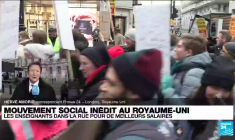 Royaume-Uni : les enseignants dans la rue pour de meilleurs salaires