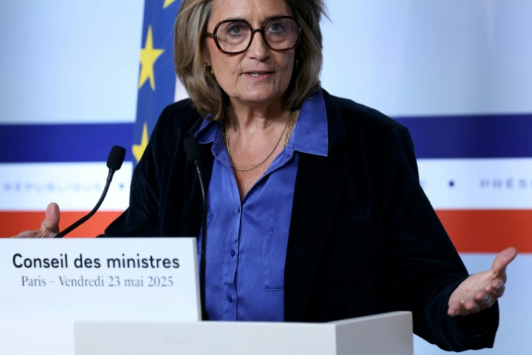 La porte-parole du gouvernement Sophie Primas, lors d'une conférence de presse, le 23 mai 2025 à Paris ( AFP / Thomas SAMSON )