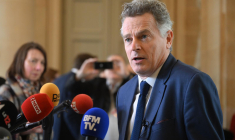 Fabien Roussel, le 21 mars 2023, à Paris ( AFP / Emmanuel DUNAND )