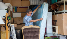 Espaces de stockage, nos astuces pour louer un garde-meuble-iStock-JodiJacobson