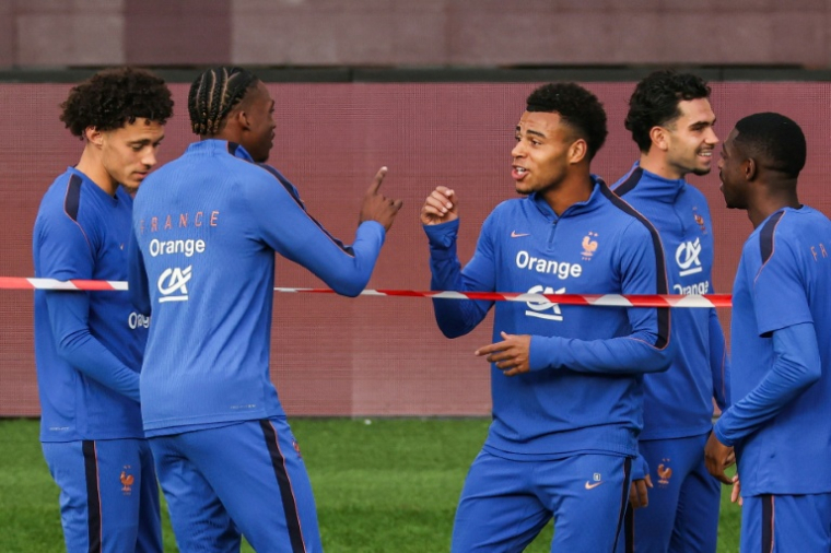 Désiré Doué (c) lors de l'entraînement de l'équipe de France, à la veille du match de Ligue des nations contre la Belgique, le 27 septembre 2026 à Bruxelles ( AFP / FRANCK FIFE )