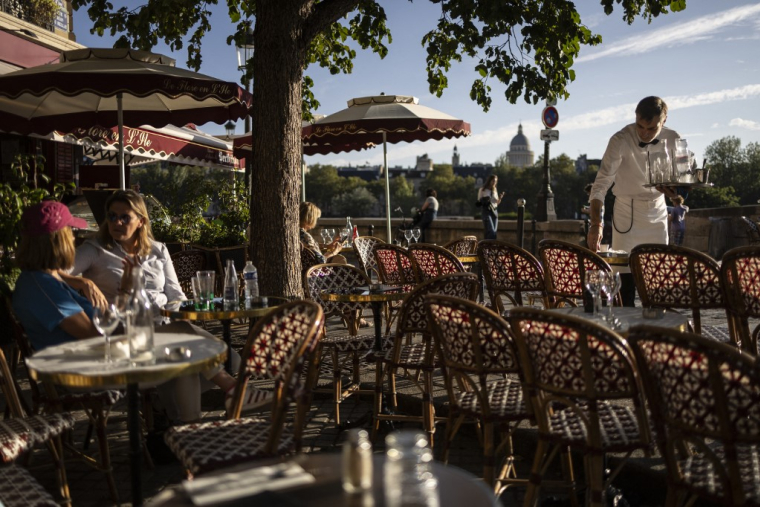 ( AFP / OLYMPIA DE MAISMONT )