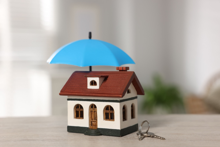 Les cotisations des assurances vont encore augmenter en 2026 ( Crédits photo: ©  New Africa - stock.adobe.com)