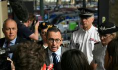 Le ministre de l'Intérieur Bruno Retailleau lors d'une visite à la Gare du Nord à Paris, le 19 juin 2025 ( POOL / Martin LELIEVRE )