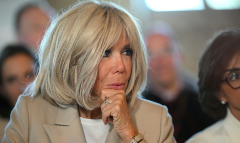 Brigitte Macron lors d'une visite à l'abbaye de Pontlevoy à l'occasion des journées du patrimoine, le 19 septembre 2025 dans le Loir-et-Cher, ( POOL / Eliot BLONDET )