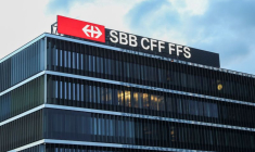 Le logo de l'opérateur ferroviaire suisse CFF sur le siège de l'entreprise