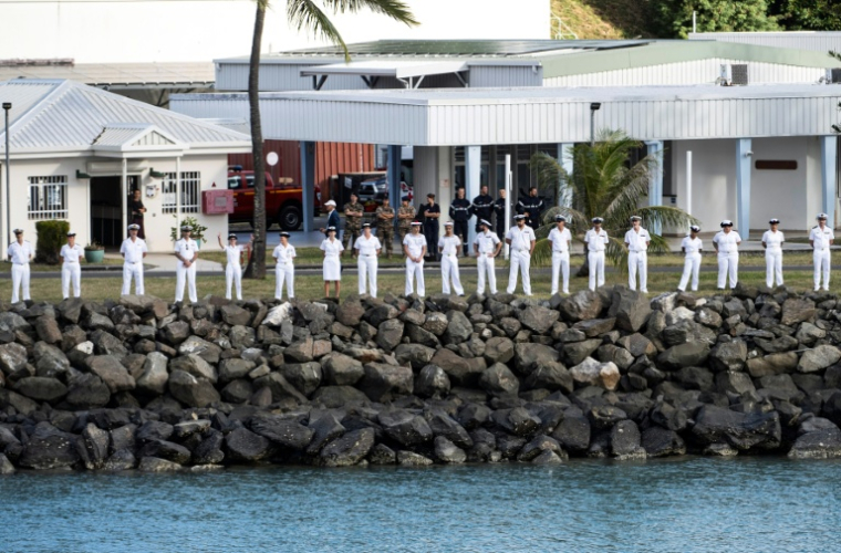 Cérémonie pour l'arrivée du Jean-Tranape à Nouméa, le 18 juin 2026 ( AFP / Delphine MAYEUR )