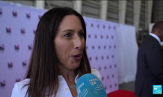 JO 2028 : le drapeau olympique atterrit à Los Angeles