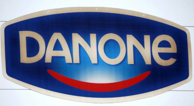 Veolia, s'est allié au groupe agroalimentaire Danone pour optimiser la gestion de ses ressources en eau et de ses emballages plastiques. (© C. Triballeau / AFP)