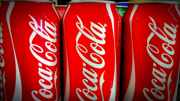 Le prix d'une bouteille de 1,75 litre de Coca-Cola est passé de 2 à 2,30 euros. (illustration) (Pixabay / elainemgs)