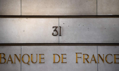 La Banque de France devrait mettre un terme au taux d’usure des découverts et des crédits à la consommation. (© AFP)