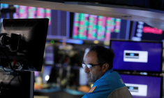 WALL STREET OUVRE EN LÉGÈRE BAISSE