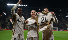 Lens est leader de Ligue 1 !