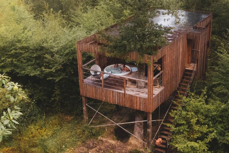 Que diriez-vous de passer la nuit dans une cabane ? Crédit photo : site internet https://loirevalleylodges.com/