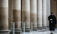 Cyril Zattara a été condamné pour les viols de quatorze femmes qu'il avait droguées à vingt ans de réclusion criminelle assortie d'une mesure de sûreté aux deux-tiers de la peine ( AFP / Thibaud MORITZ )
