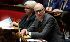 Débat sur la situation au Proche-Orient à l'Assemblée nationale à Paris
