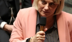 La ministre de la Santé Stéphanie Rist le 7 janvier 2026, à l'Assemblée nationale, à Paris ( AFP / Ludovic MARIN )
